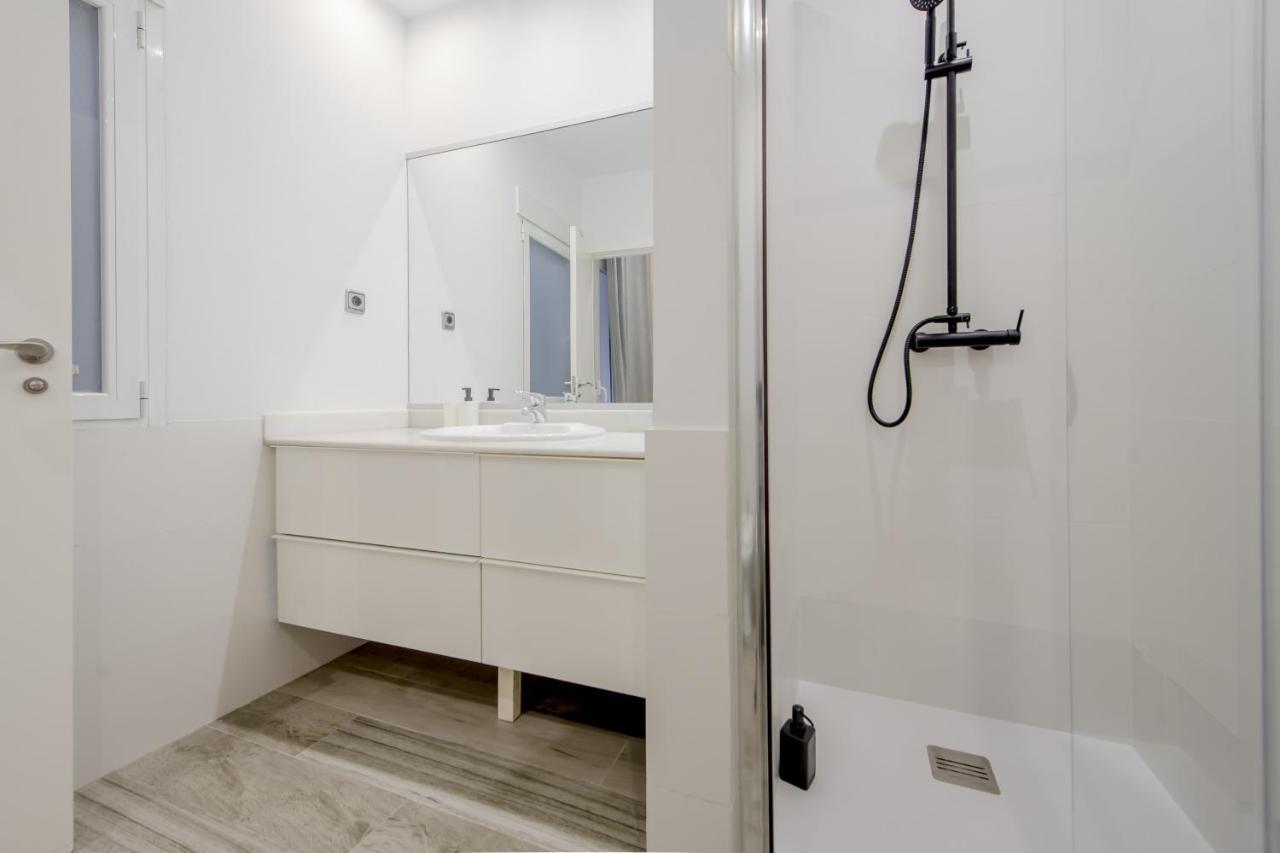 Cool/Soho Style Apt Para 9Pax C/Luciente Madrid Bagian luar foto