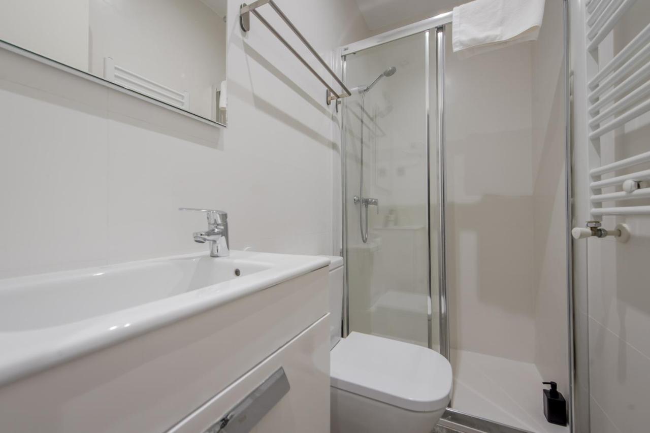Cool/Soho Style Apt Para 9Pax C/Luciente Madrid Bagian luar foto